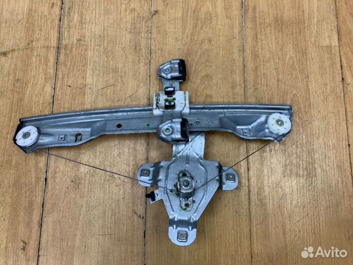 Стеклоподъемник задний правый Opel Meriva B