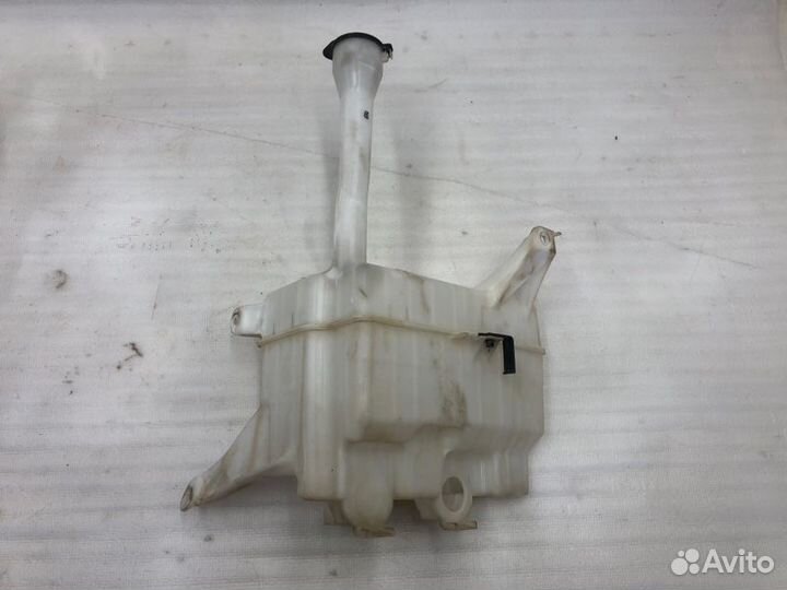 Бачок омывателя Toyota Camry V50/V55 2011- 2018