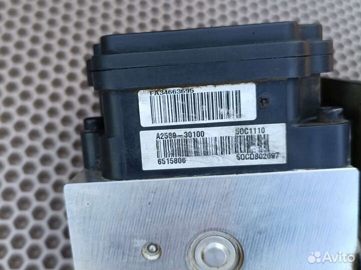 Почти новый 58920a2110 ABS Kia Ceed JD 2014