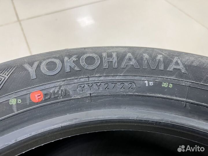 Yokohama dB Decibel E70 215/55 R17 94V