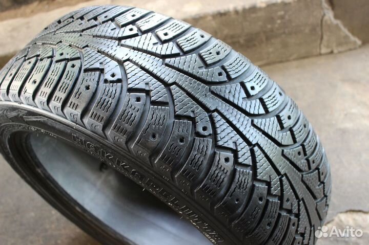 Nokian Hakkapeliitta 5 225/50 R17 98T