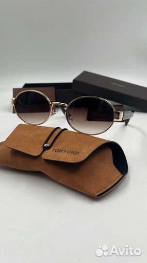 Солнцезащитные очки Tom Ford