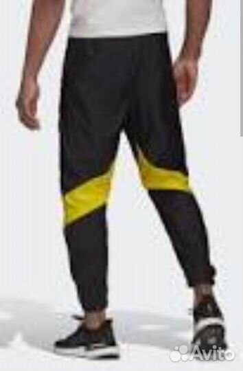 Новые брюки Adidas