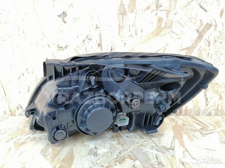 Фара правая Kia RIO