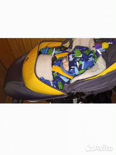 Прогулочная коляска