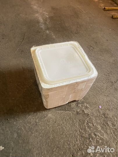 Кубоконтейнер (кубик) 25 литров в шубе