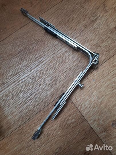 Поворотно-откидная фурнитура для пластиковых окон