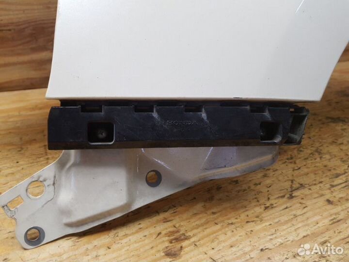 Крыло лев. перед. honda stepwgn