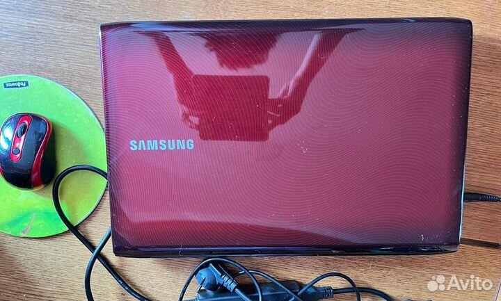 Ноутбук Samsung