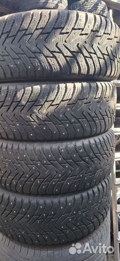 Nokian Tyres Hakkapeliitta 8 SUV 225/60 R17