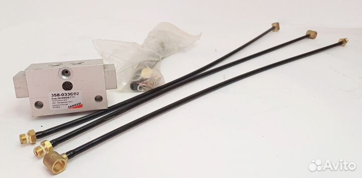 Воздухораспределитель кпп camozzi 358-033С02