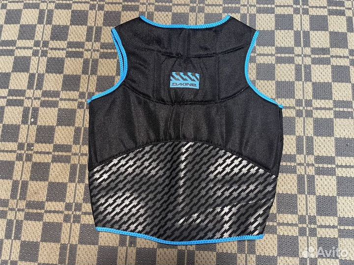 Спасательный жилет Dakine - S
