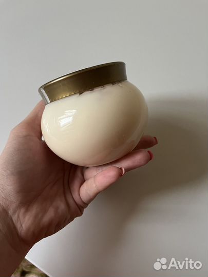 Парфюмированный крем для тела