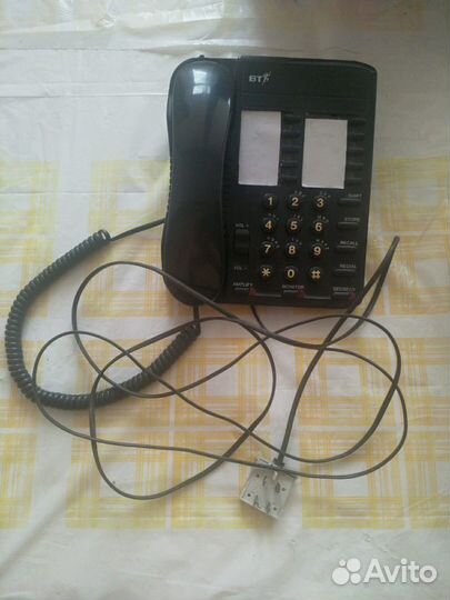 Старинный телефон