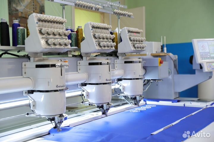 Печать принтов на одежде, шелкография