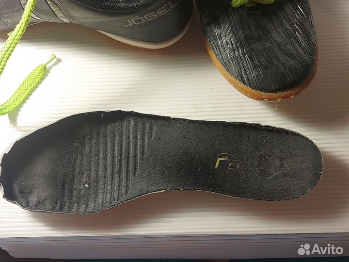 Футзалки 35 размер