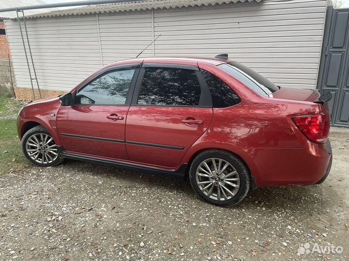 LADA Granta 1.6 AT, 2013, 105 000 км
