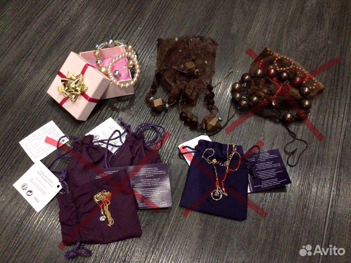 Бусы, браслеты