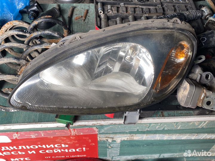 Фара chrysler PT cruiser