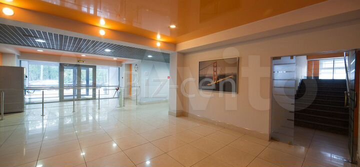 Офисное помещение 68 кв.м от собственника