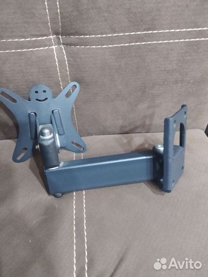 Крепление для телевизора на стену поворотное