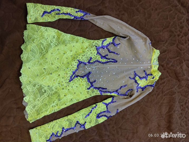 Платье для фигурного катания р-р116-122