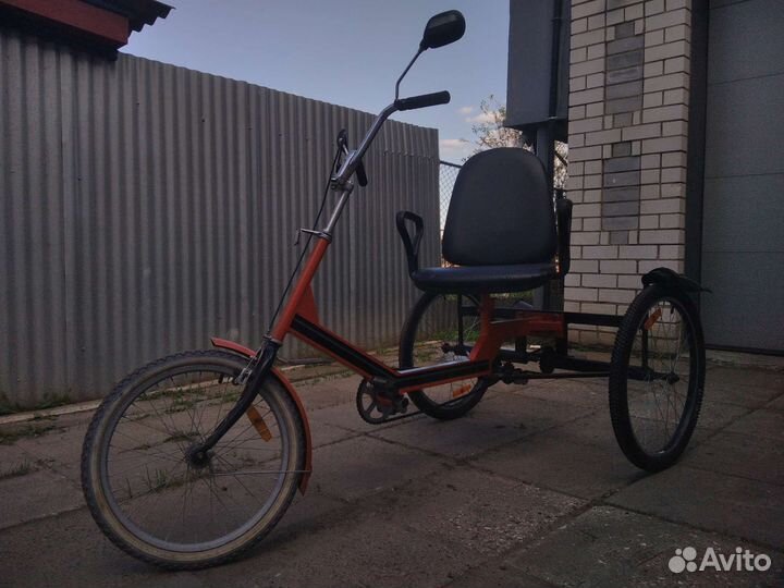 Велосипед трехколесный грузовой