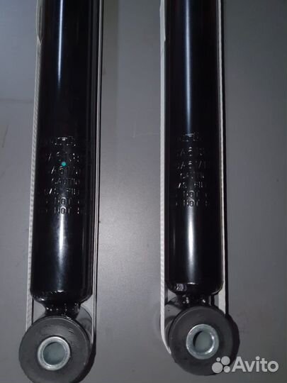 Задние амортизаторы Форд Фьюжн новые