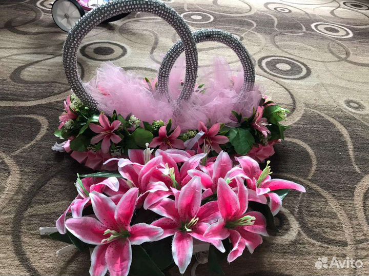 Кольца на машину свадебные