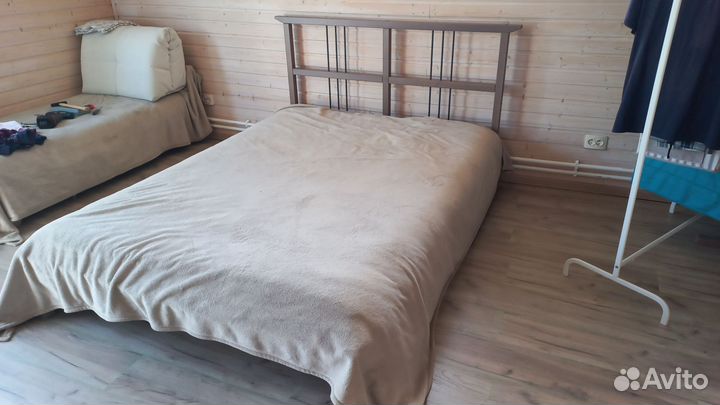 Кровать 140х200 IKEA