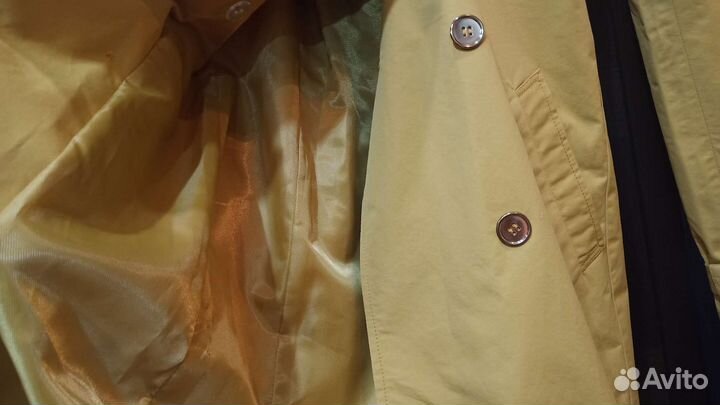 Плащ женский