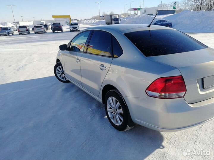 Volkswagen Polo 1.6 МТ, 2012, 97 000 км