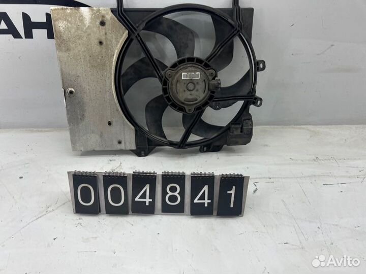 Вентилятор охлаждения радиатора передний Peugeot