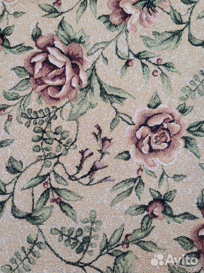 Скатерть гобеленовая