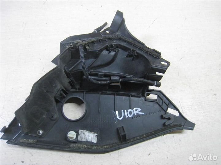 Уголок решётки стеклоочистителей правый Honda Civ