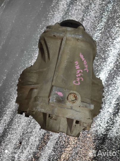 Редуктор задний Suzuki Liana АКПП 4wd. Дефект