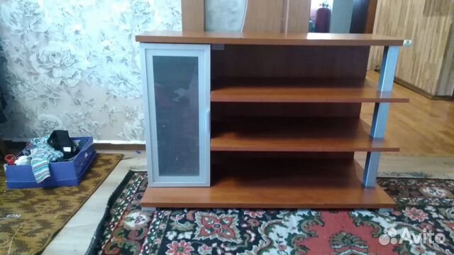 Тумбочка под телевизор