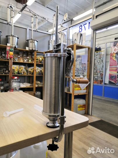 Шприц колбасный стальной 2,5 кг