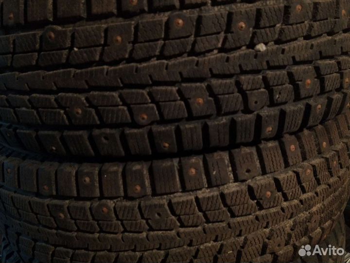 Dunlop SP Winter Ice 01 185/70 R14 88T