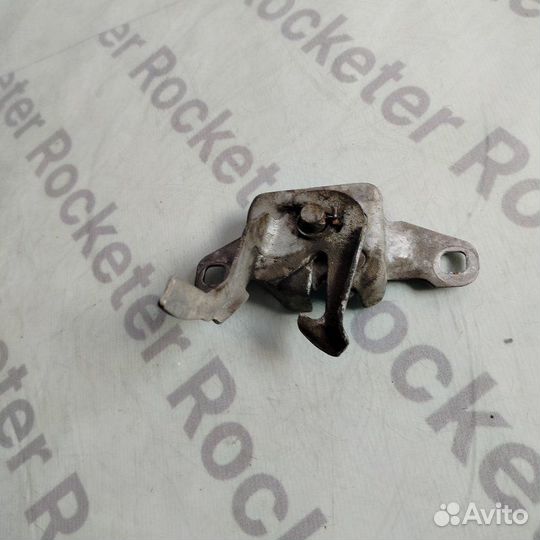 Замок капота Renault Duster H4MD430 2016