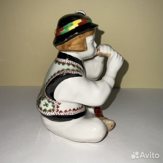Статуэтка фарфор дети Гуцулы
