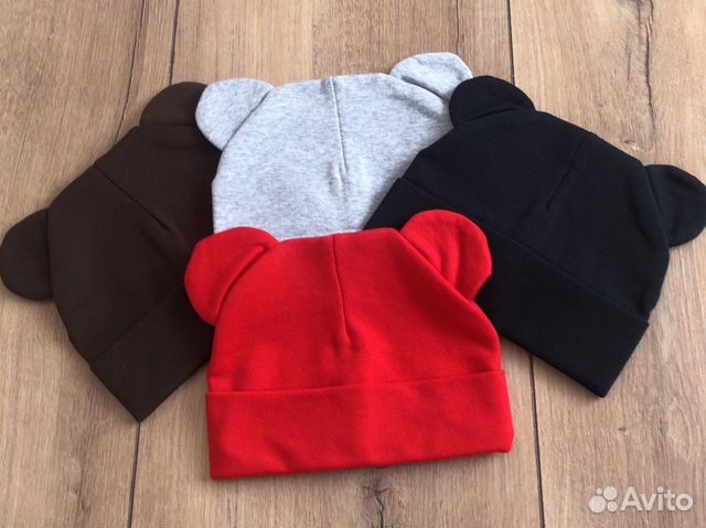 Демесезонная шапочка детская новая