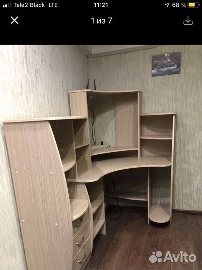 Угловой письменный стол