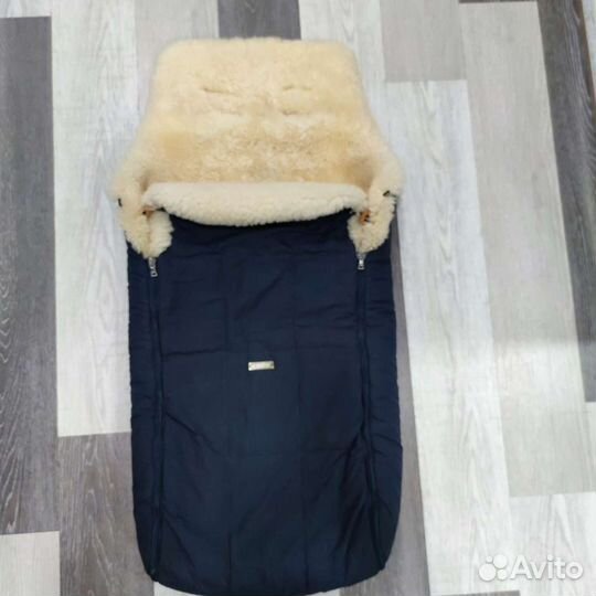 Конверт в коляску Christ с натуральной овчиной