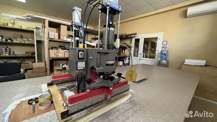 Станок твч для производства натяжных потолков