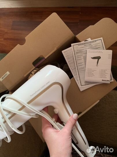 Фен philips