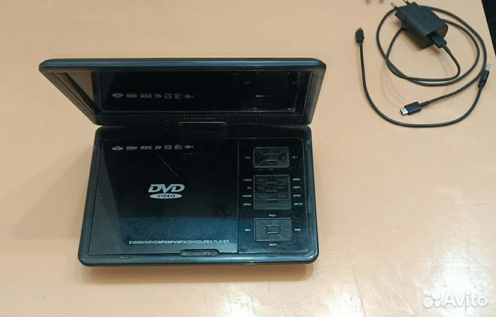 Портативный dvd плеер Treelogic TL pdvd 904 TV