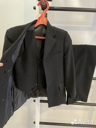 Костюм школьный