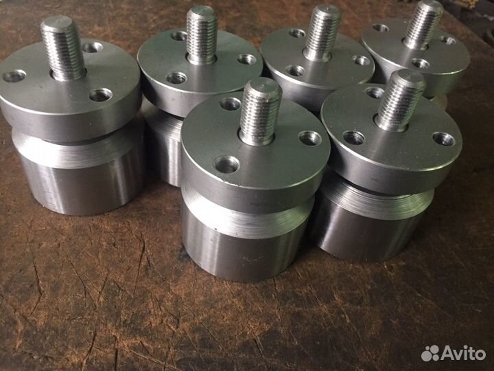 Удлинители кулаков нива (проставка под шаровую)