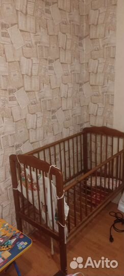 Детская кроватка